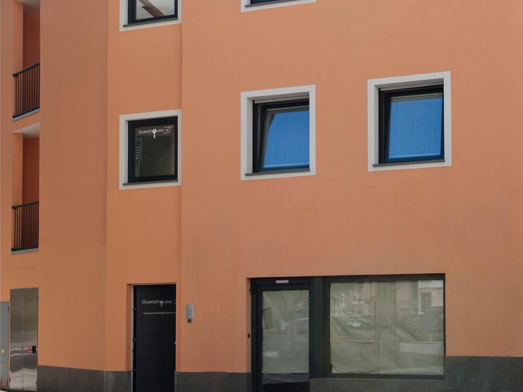 Stay Cooper L Guesthouse 37 Bolzano Eksteriør bilde